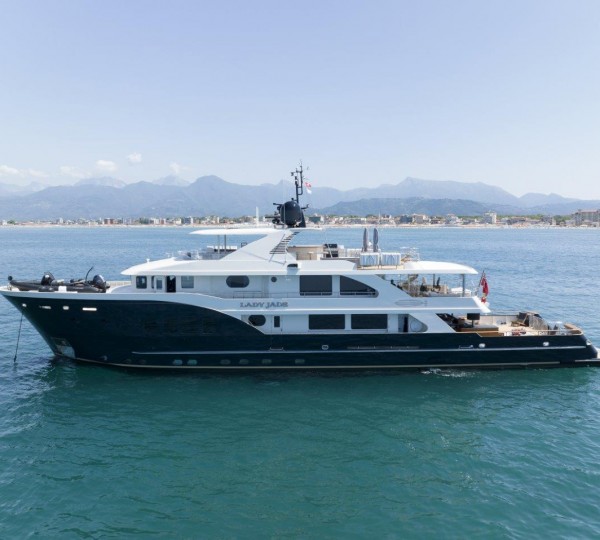 Luxury Superyacht LADY JADE