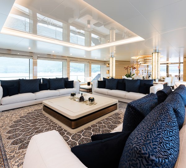 Main Saloon With Comfortable Sofas And Coffee Tables