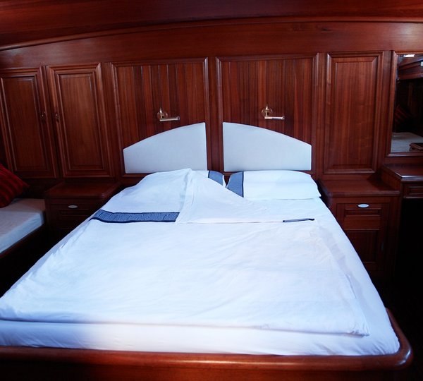 Spacious Double Cabin