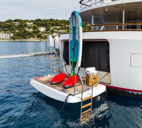 Swim Platform With Toys