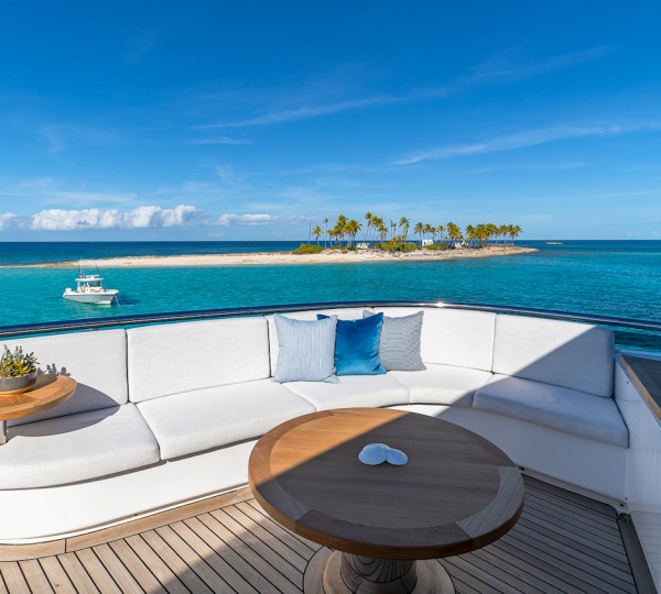 Upper Deck Seating Aft