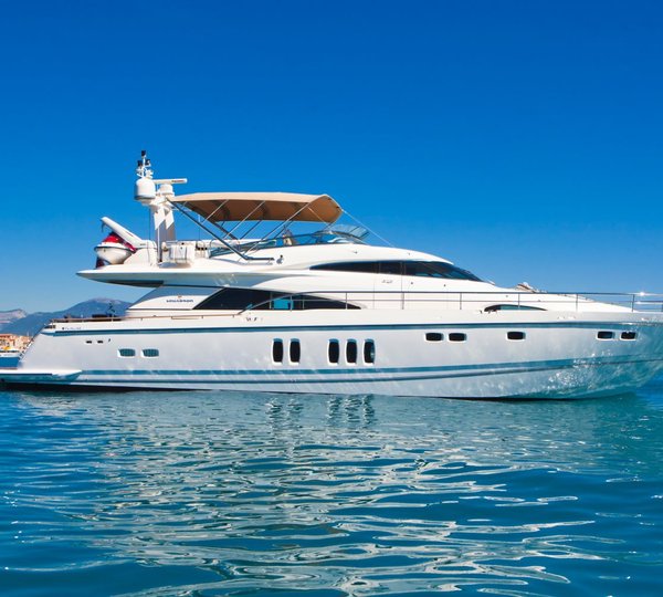 Yacht D5 By Fairline - Main