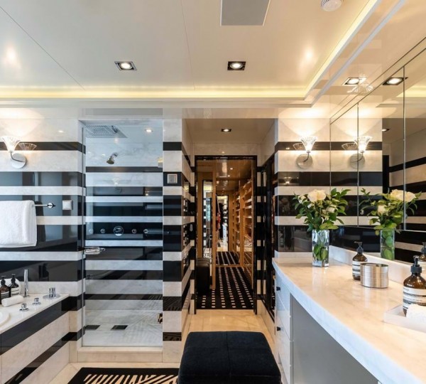 Master Suite Bathroom