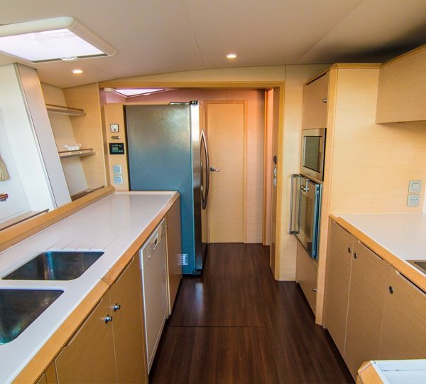 The 18m Yacht LADY KATLO