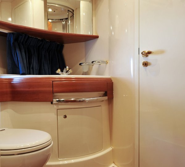 The 21m Yacht AZUCENA MARE