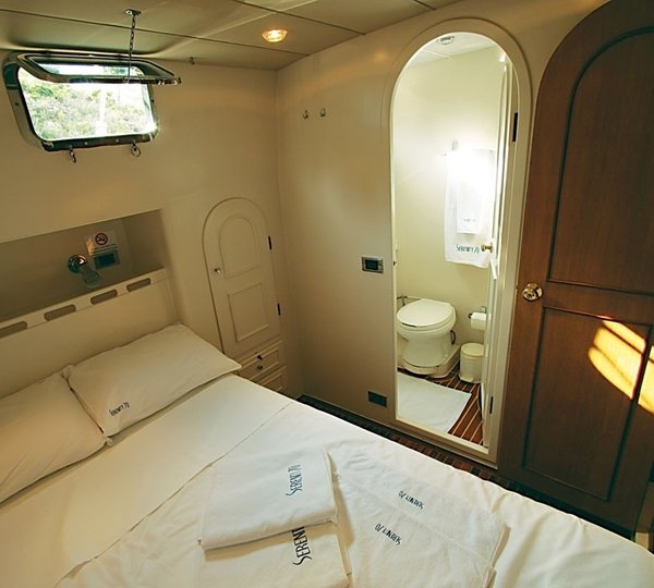 The 21m Yacht SERENITY 70