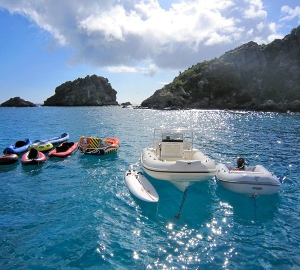 The 23m Yacht CATTITUDE