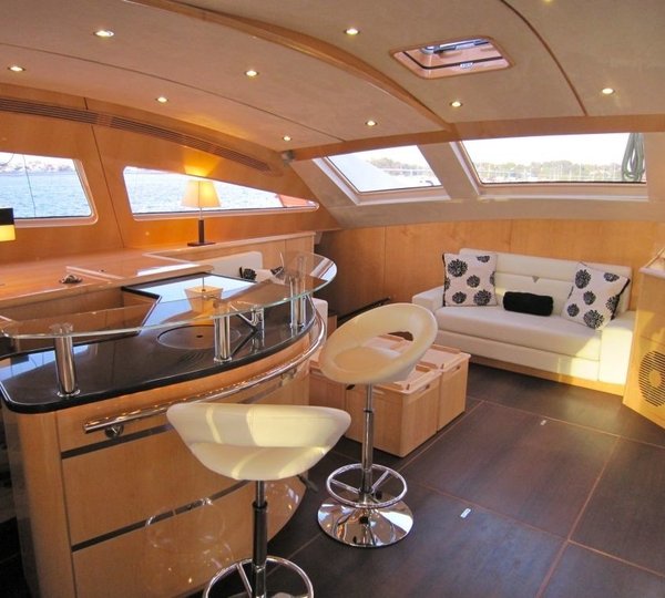 The 23m Yacht CATTITUDE