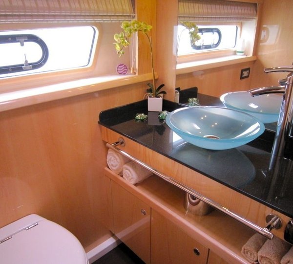 The 23m Yacht CATTITUDE