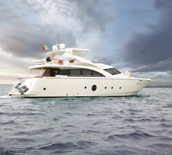 The 23m Yacht QUESTA &EGRAVE; VITA