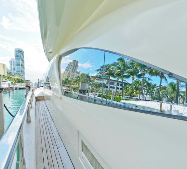 The 24m Yacht CIRCUS