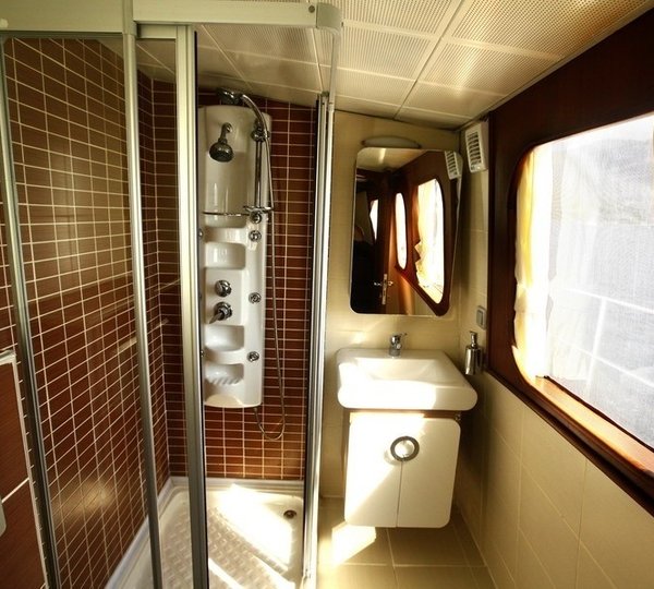 The 24m Yacht ESMA SULTAN II