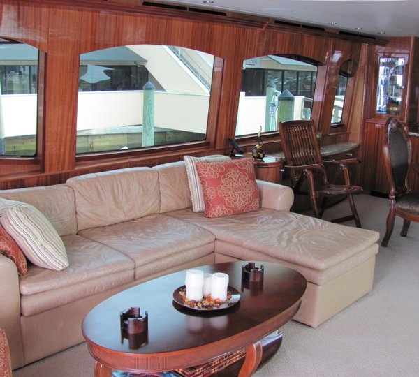 The 24m Yacht ISLAND COWBOY