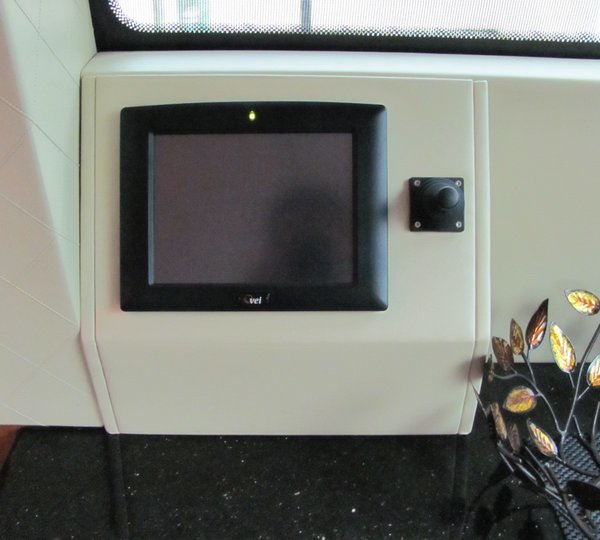 The 24m Yacht ISLAND COWBOY