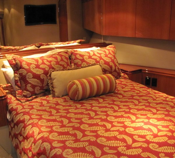 The 24m Yacht ISLAND COWBOY