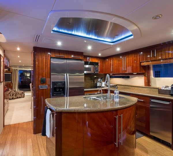 The 24m Yacht SWEETWATER