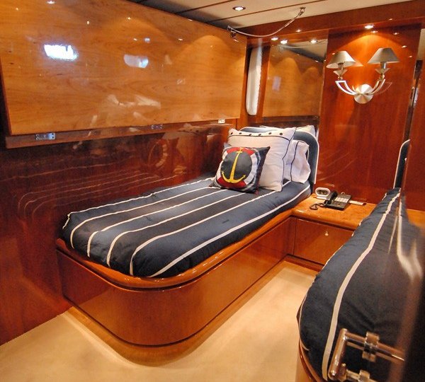 The 25m Yacht ACQUAVIVA