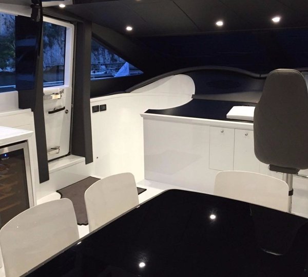 The 25m Yacht FORZA 8