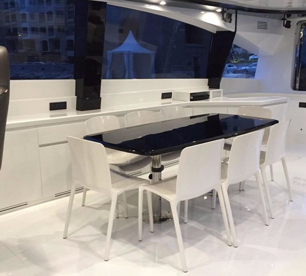 The 25m Yacht FORZA 8