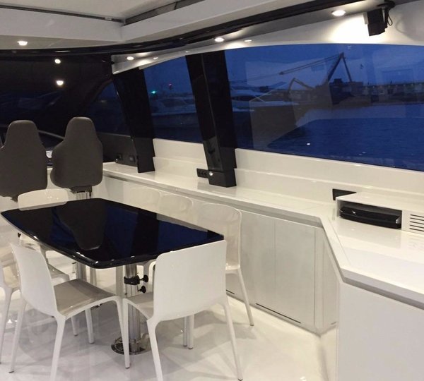 The 25m Yacht FORZA 8