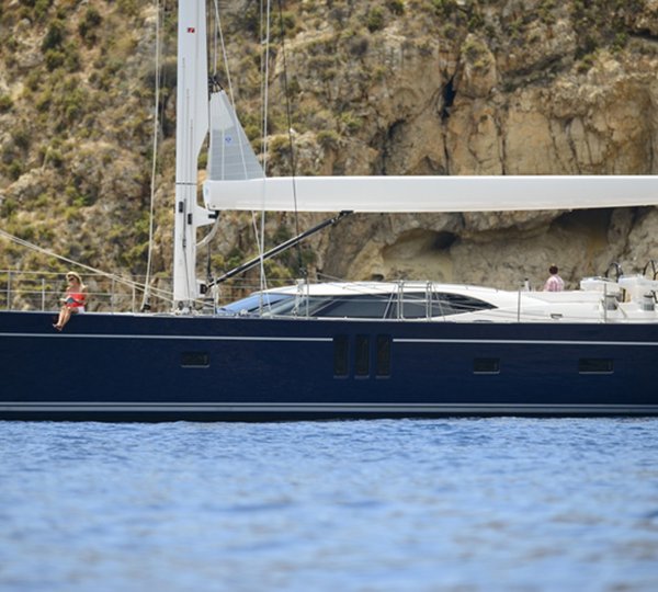 The 25m Yacht REINA
