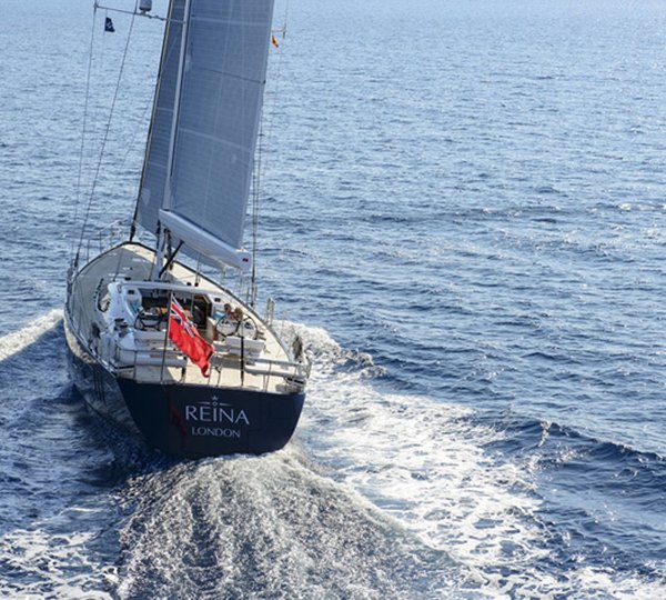 The 25m Yacht REINA