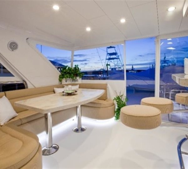 The 25m Yacht WILD DUCK