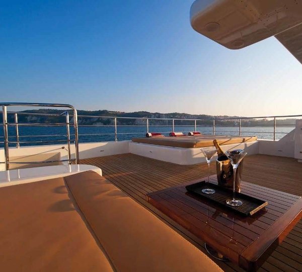 The 26m Yacht GRA NIL