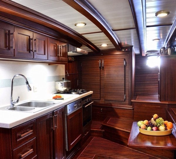 The 26m Yacht MIKADO