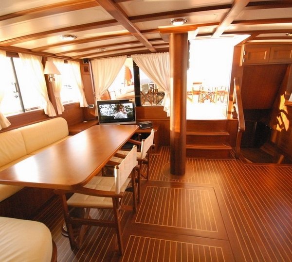 The 26m Yacht MIKADO