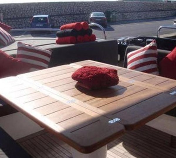 The 26m Yacht SKYFALL