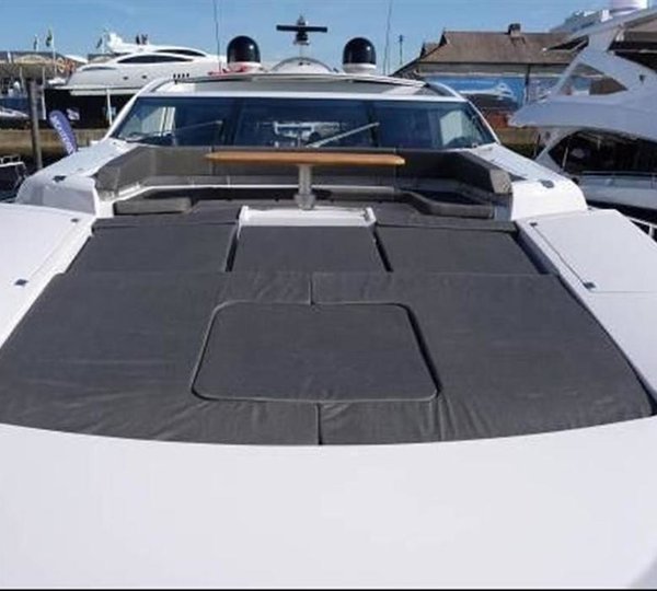 The 26m Yacht SKYFALL