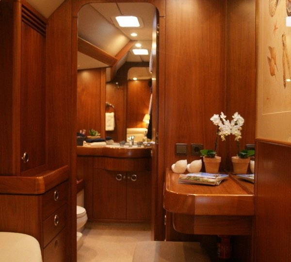 The 27m Yacht LETIZIA