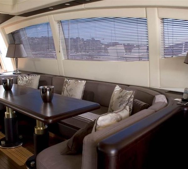 The 28m Yacht DELHIA