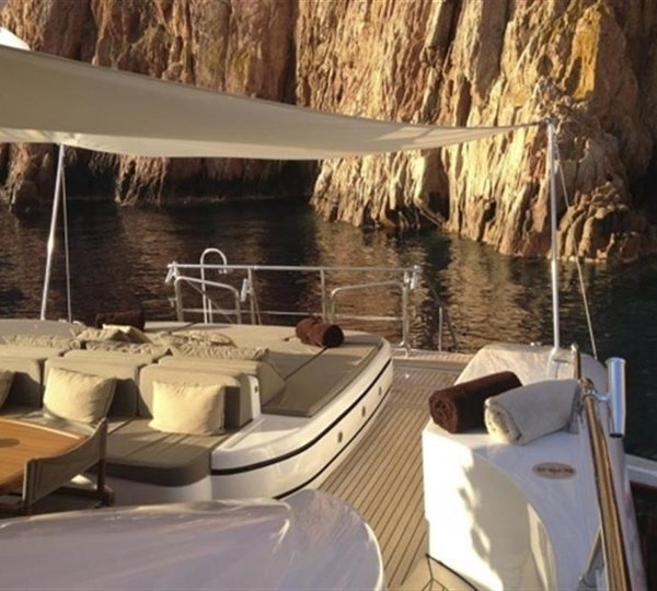 The 28m Yacht DELHIA