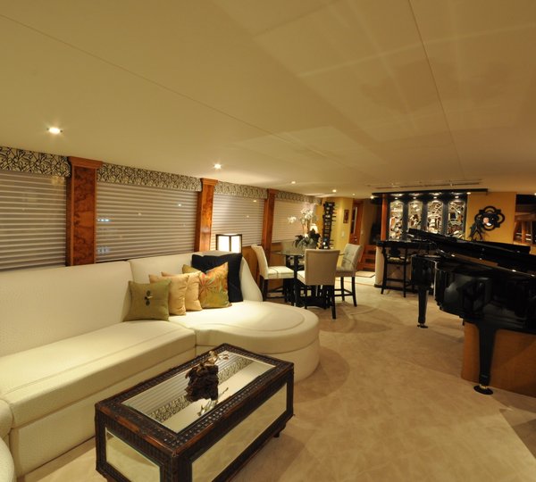 The 28m Yacht GOLDEN GIRL