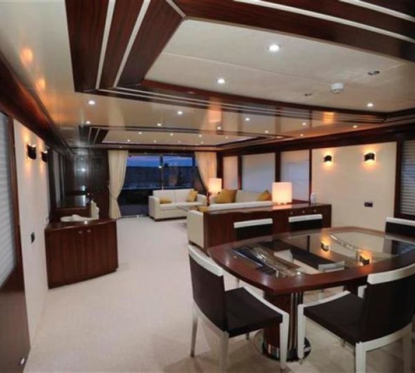 The 30m Yacht BLUE SAPPHIRE