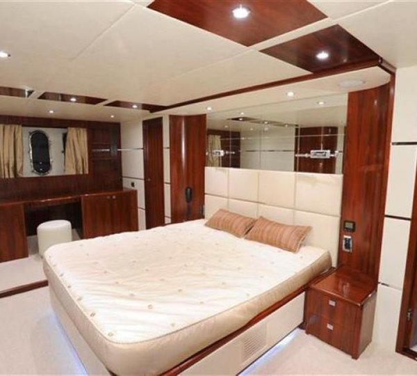 The 30m Yacht BLUE SAPPHIRE