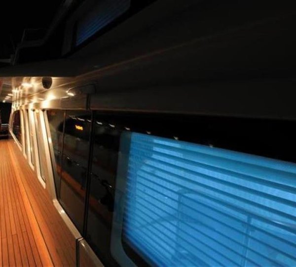 The 30m Yacht BLUE SAPPHIRE