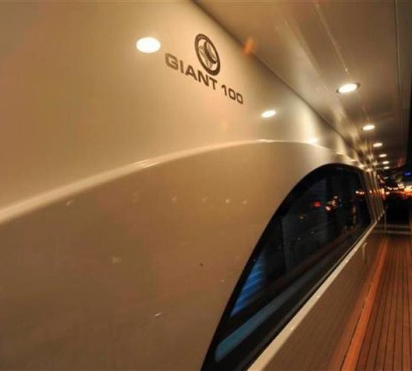 The 30m Yacht BLUE SAPPHIRE