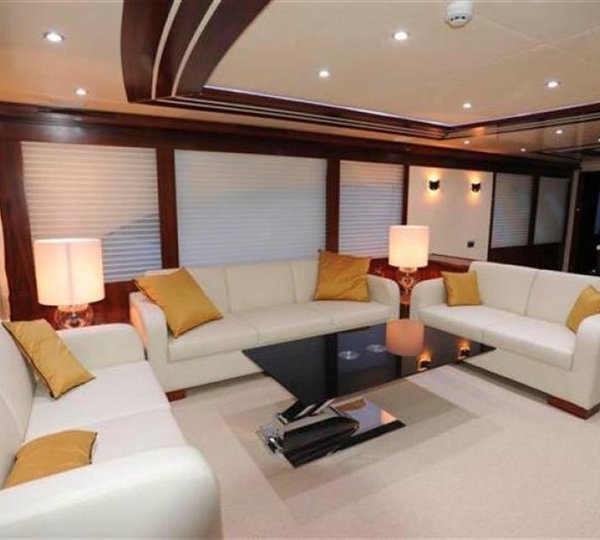 The 30m Yacht BLUE SAPPHIRE