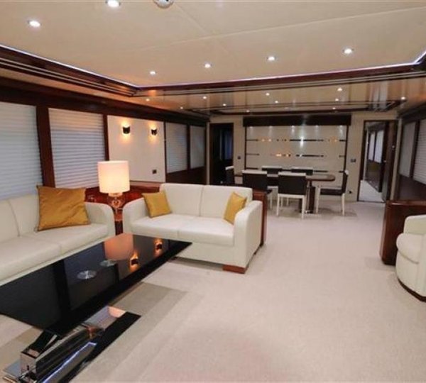 The 30m Yacht BLUE SAPPHIRE