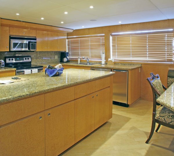 The 30m Yacht ESCAPE