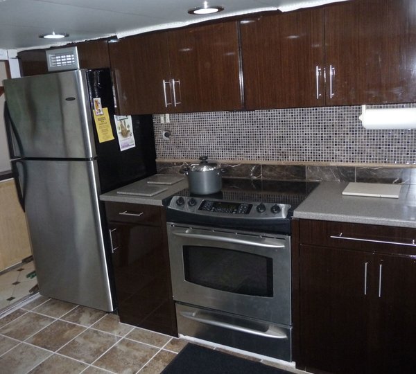 The 30m Yacht JUSTINE