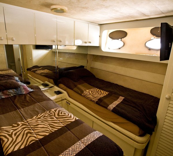 The 30m Yacht JUSTINE