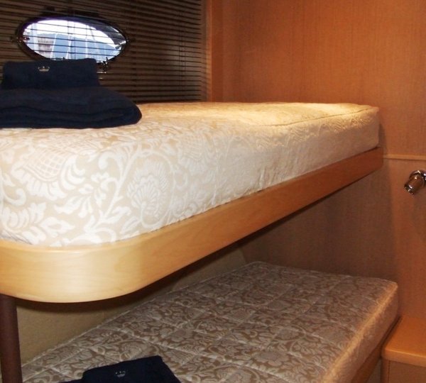 The 30m Yacht LADY BEATRICE