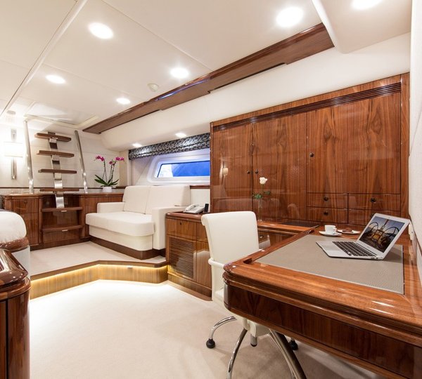 The 30m Yacht PENELOPE