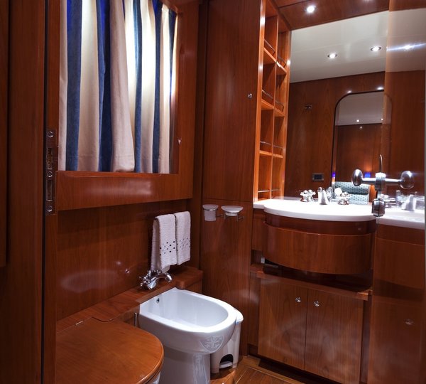 The 30m Yacht ZAMBEZI