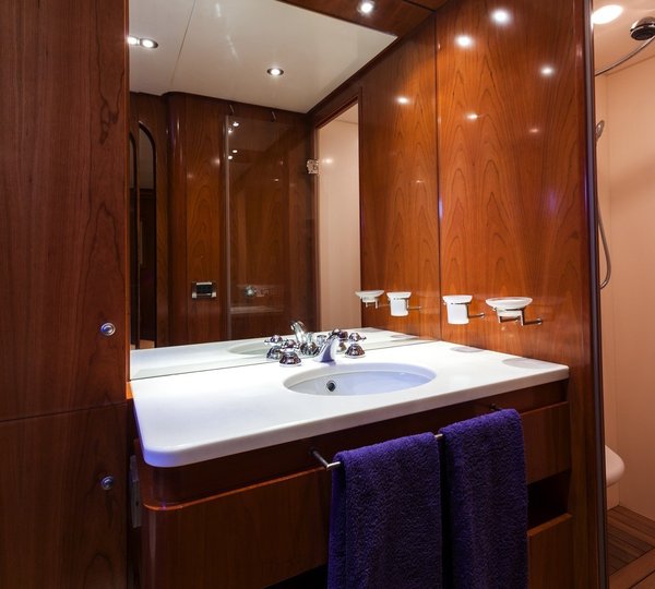 The 30m Yacht ZAMBEZI