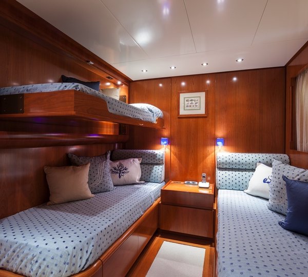 The 30m Yacht ZAMBEZI